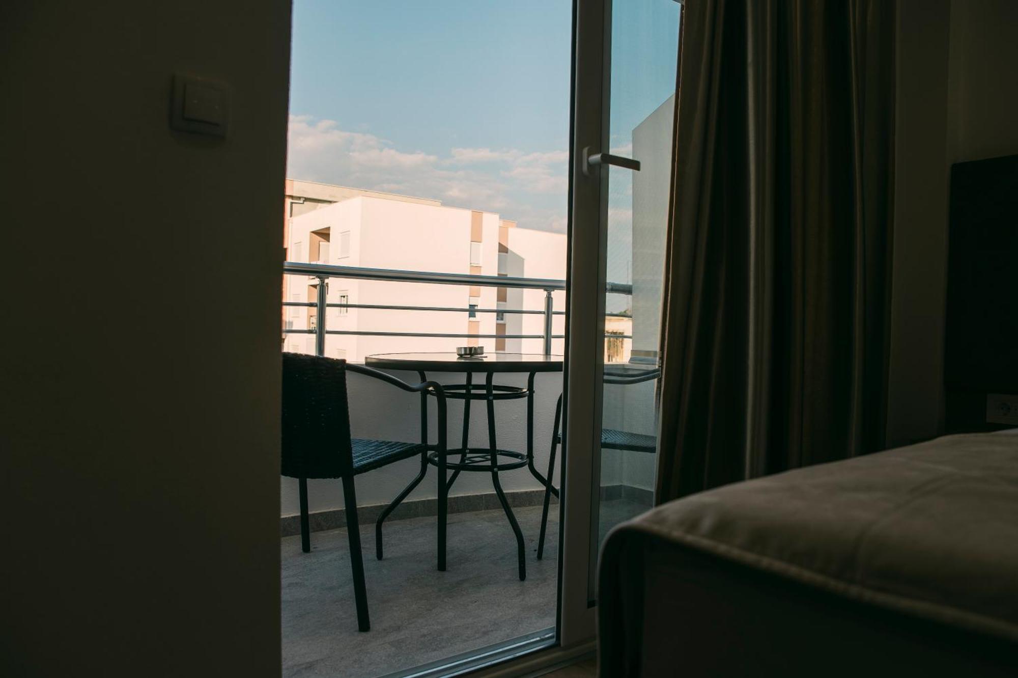 Apartments Casa Mia ウルツィニ エクステリア 写真